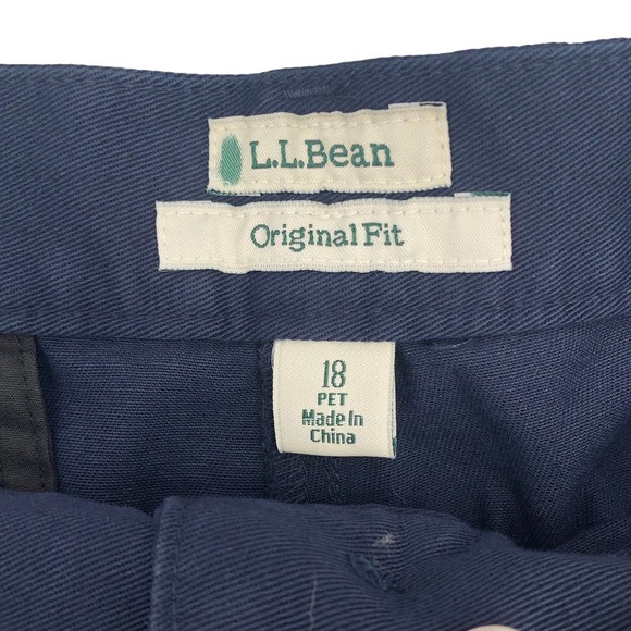 L.L. Bean NEW Womens Size 18 Petite Original Fit Navy Blue Chino Pants - Picture 5 of 6